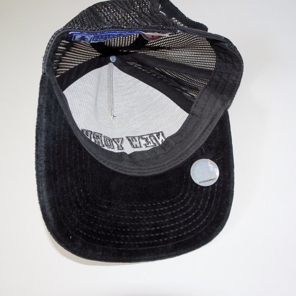 New York Knicks * RARE * Velour Black Rhinestone SnapBack Hat - Picture 3 of 6